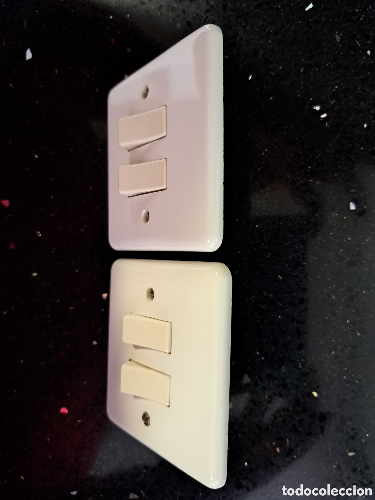 Antig&uuml;edades: 2 Interruptores dobles antiguos - Foto 3