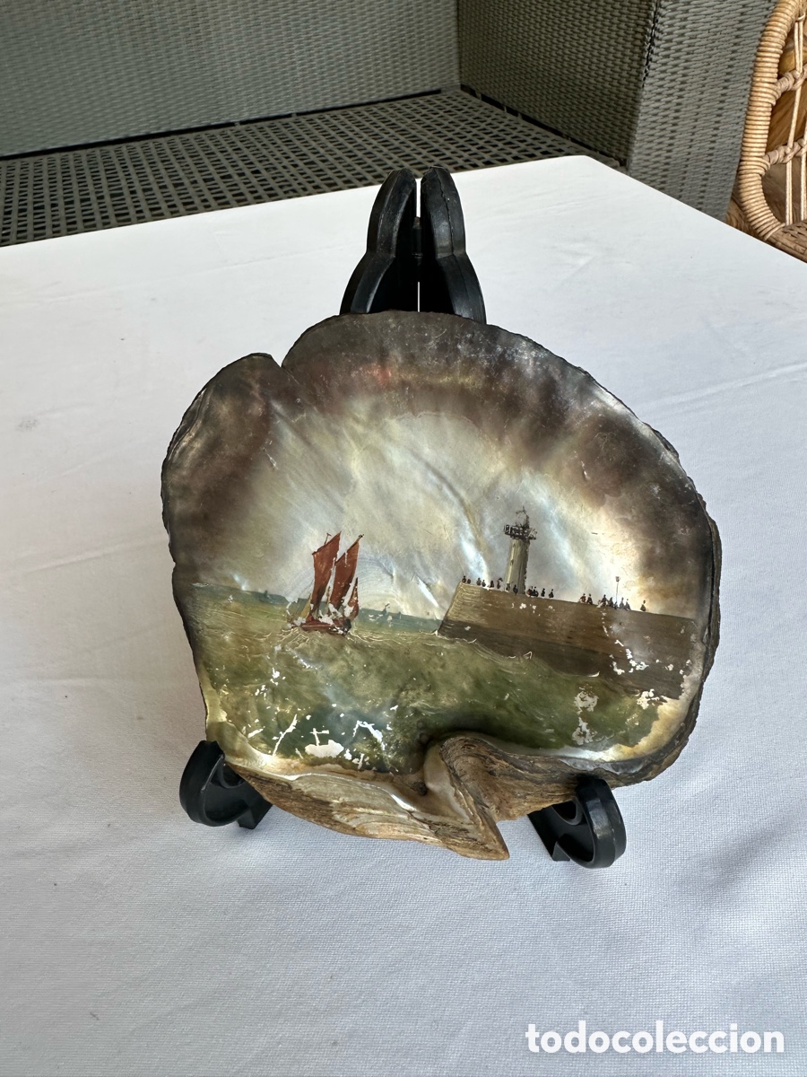 Antig&uuml;edades: Concha de n&aacute;car con &oacute;leo de marina. - Foto 13