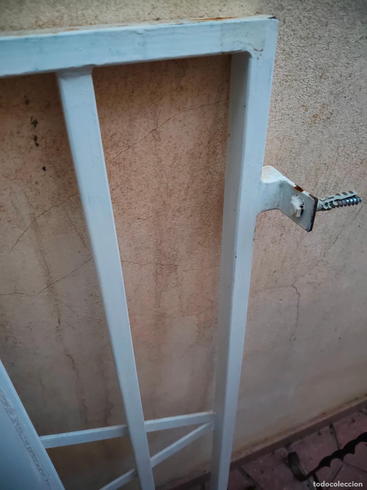 Antig&uuml;edades: Reja de hierro forjado - Foto 2