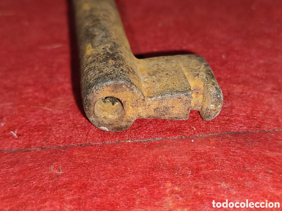 Antig&uuml;edades: Antigua y tosca llave forjada LLAVE 3 - Foto 4