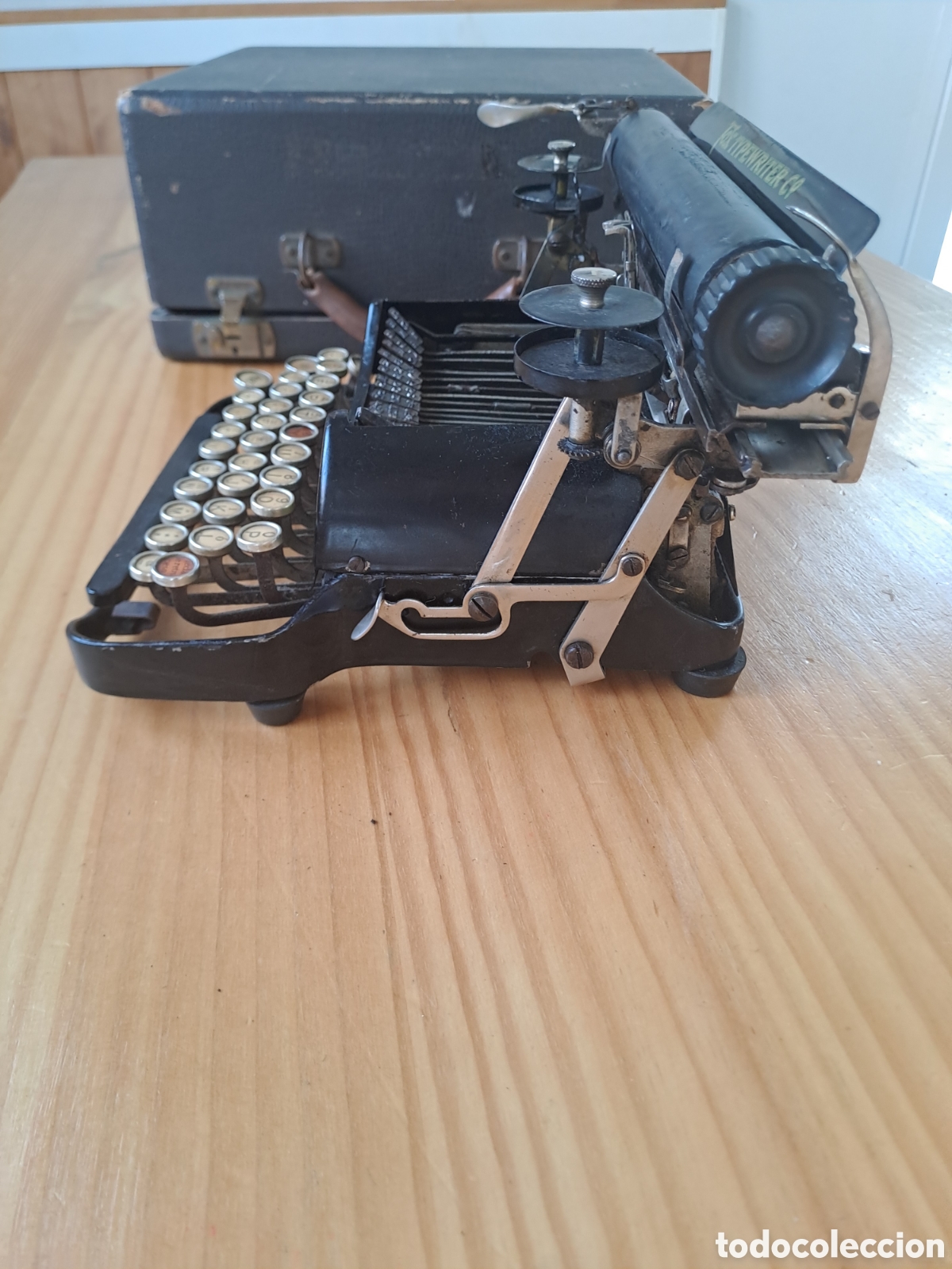 Antig&uuml;edades: M&aacute;quina de escribir Fox portable 1 - Foto 9