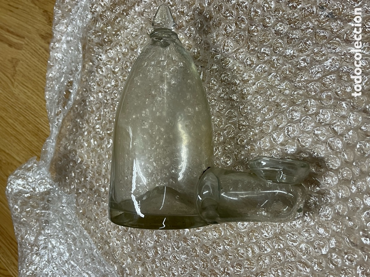 Antig&uuml;edades: Lote de 2 antiguos recipientes de vidrio - Foto 1