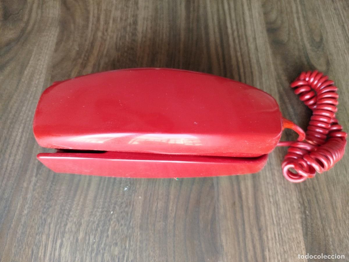 Tel&eacute;fonos: Tel&eacute;fono vintage g&oacute;ndola de color rojo