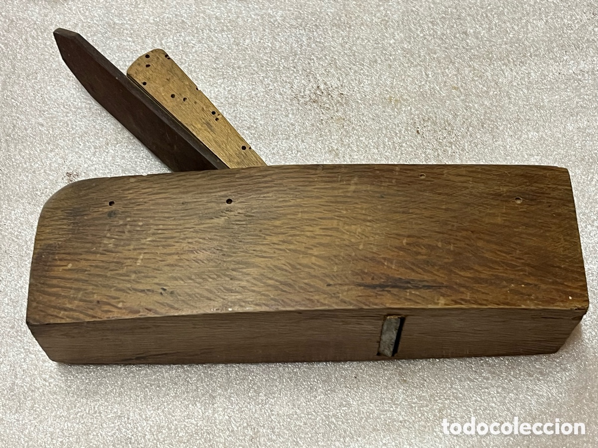 Antig&uuml;edades: Cepillo antiguo de carpintero de madera - Foto 8