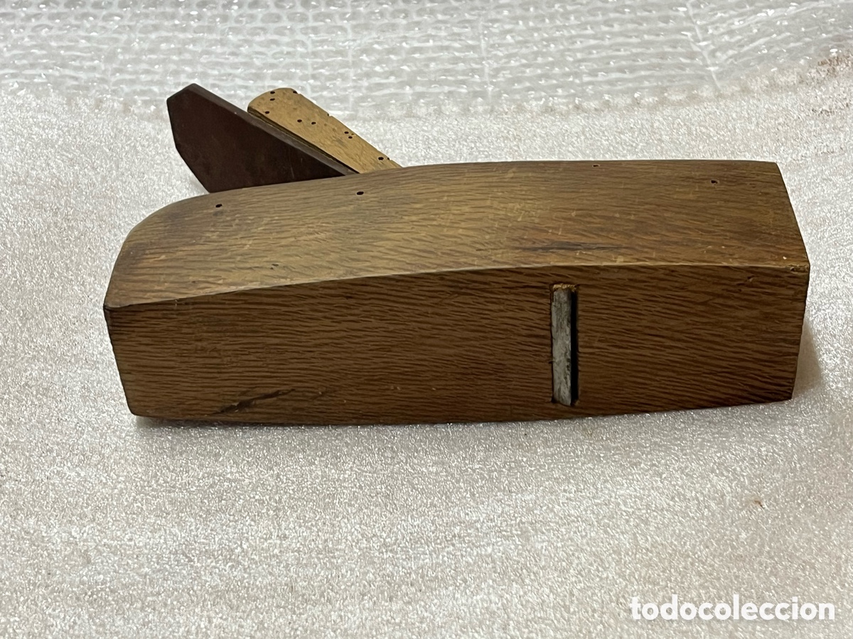 Antig&uuml;edades: Cepillo antiguo de carpintero de madera - Foto 9