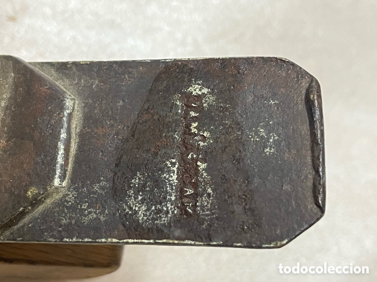 Antig&uuml;edades: Cepillo antiguo de carpintero marcado - Foto 3