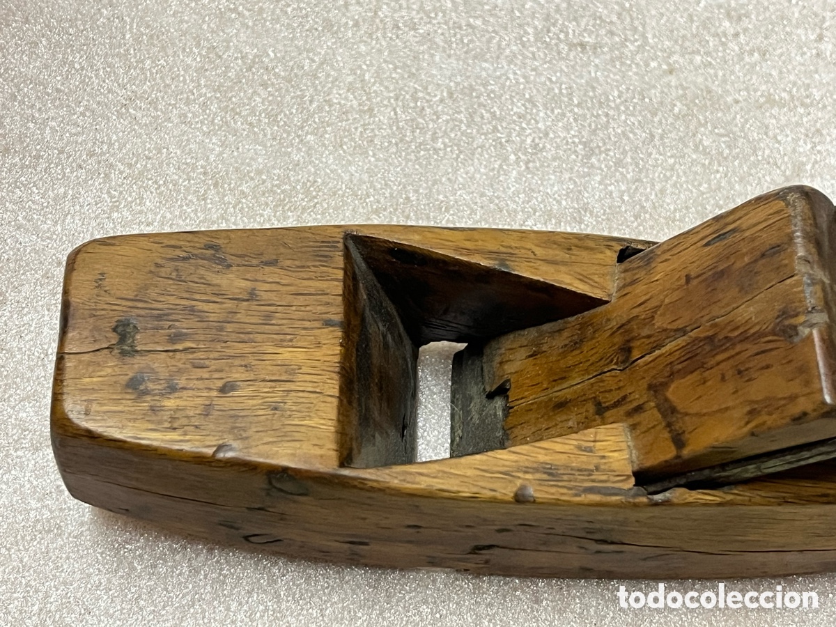 Antig&uuml;edades: Cepillo antiguo de carpintero marcado - Foto 4