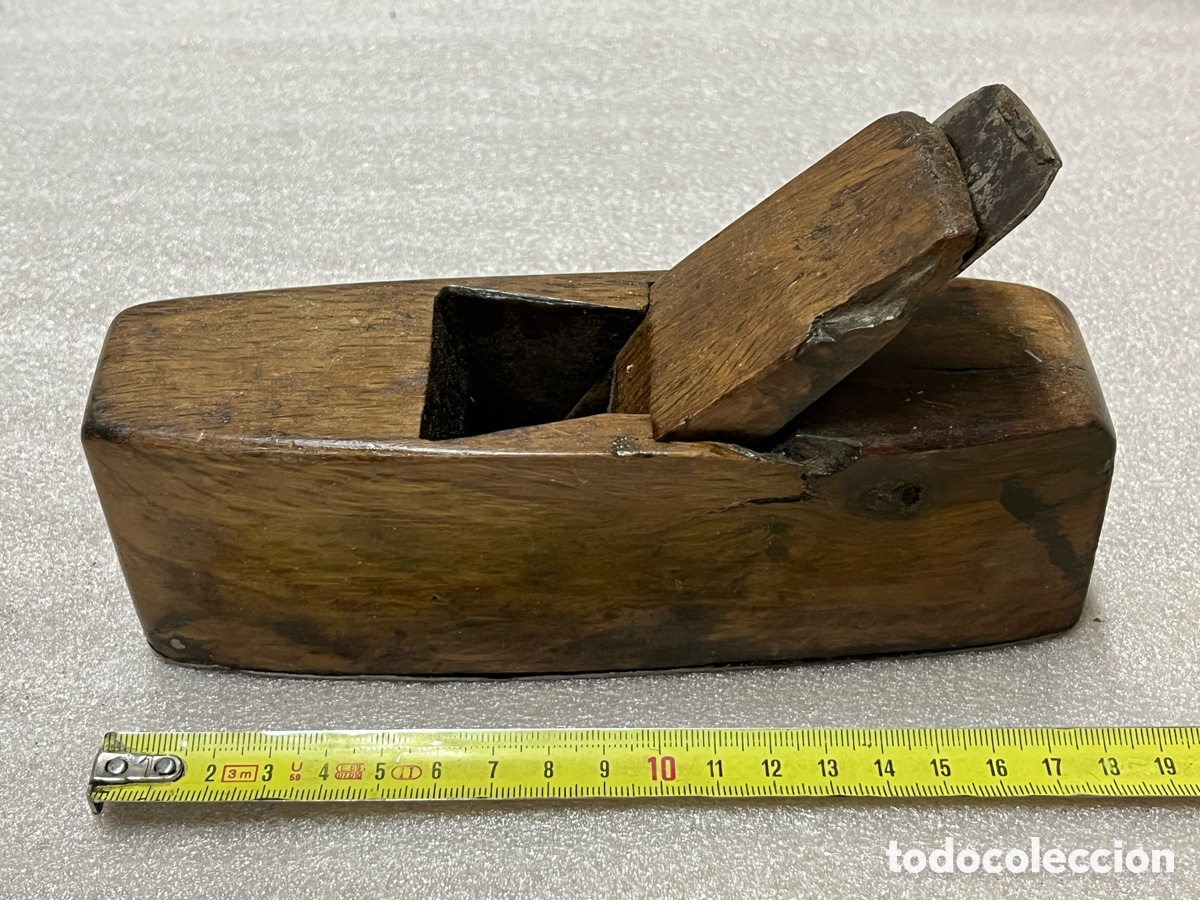 Antig&uuml;edades: Cepillo antiguo de carpintero tipo coffin