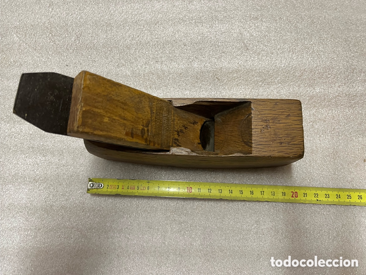 Antig&uuml;edades: Cepillo antiguo de carpintero de madera - Foto 2