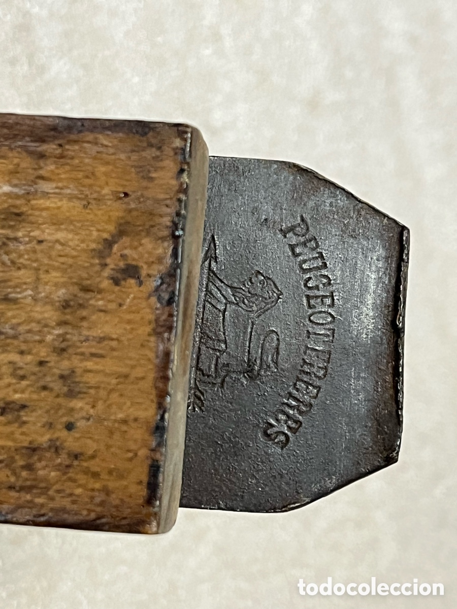 Antig&uuml;edades: Cepillo de carpintero con cuchilla dentada Peugeot Fr&egrave;res - Foto 11