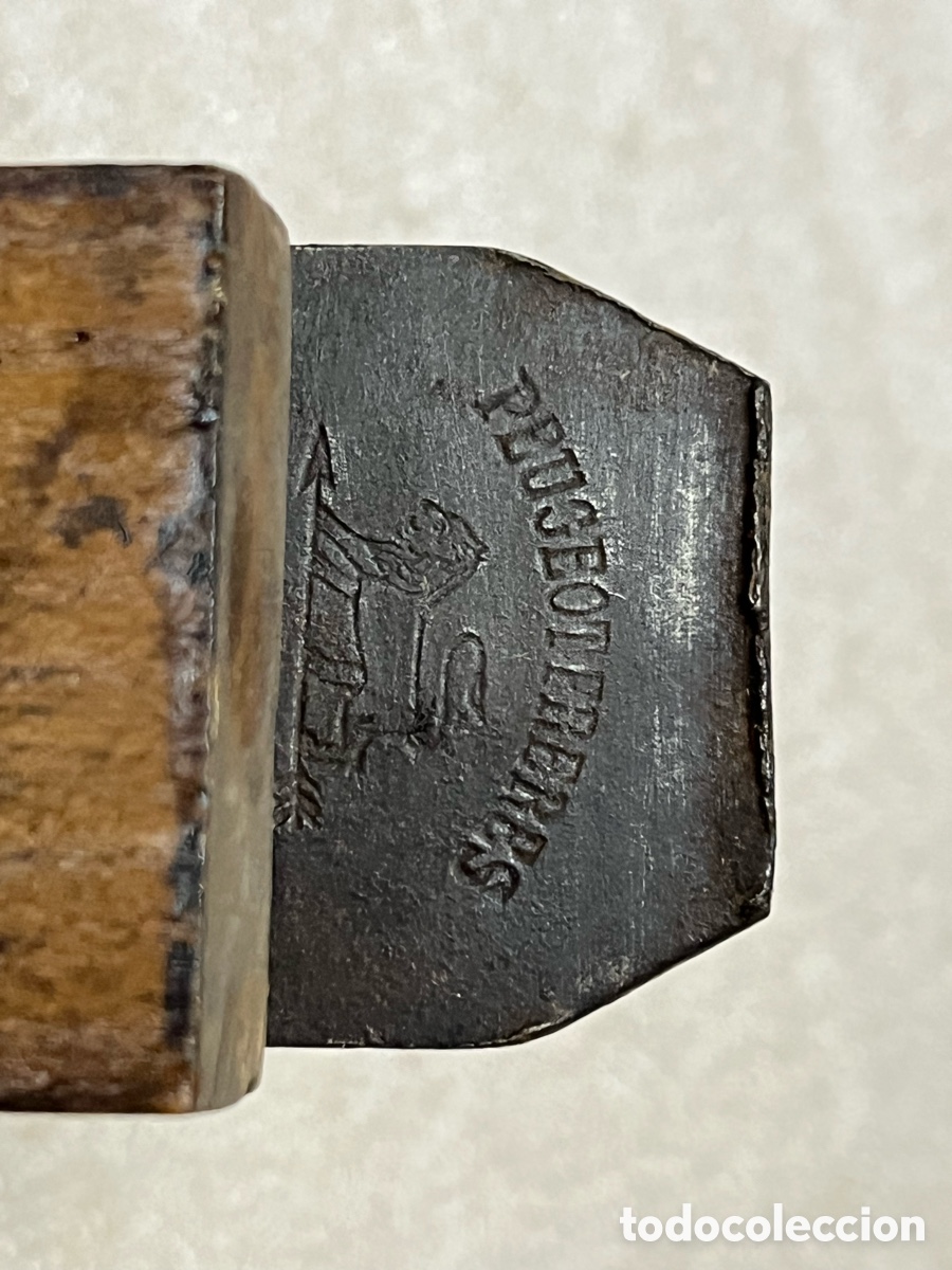 Antig&uuml;edades: Cepillo de carpintero con cuchilla dentada Peugeot Fr&egrave;res - Foto 12
