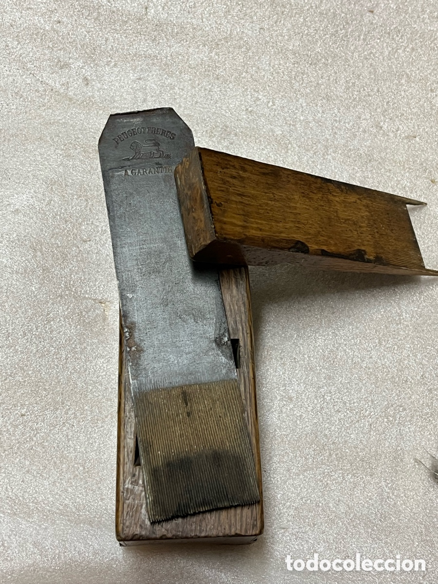 Antig&uuml;edades: Cepillo de carpintero con cuchilla dentada Peugeot Fr&egrave;res - Foto 13
