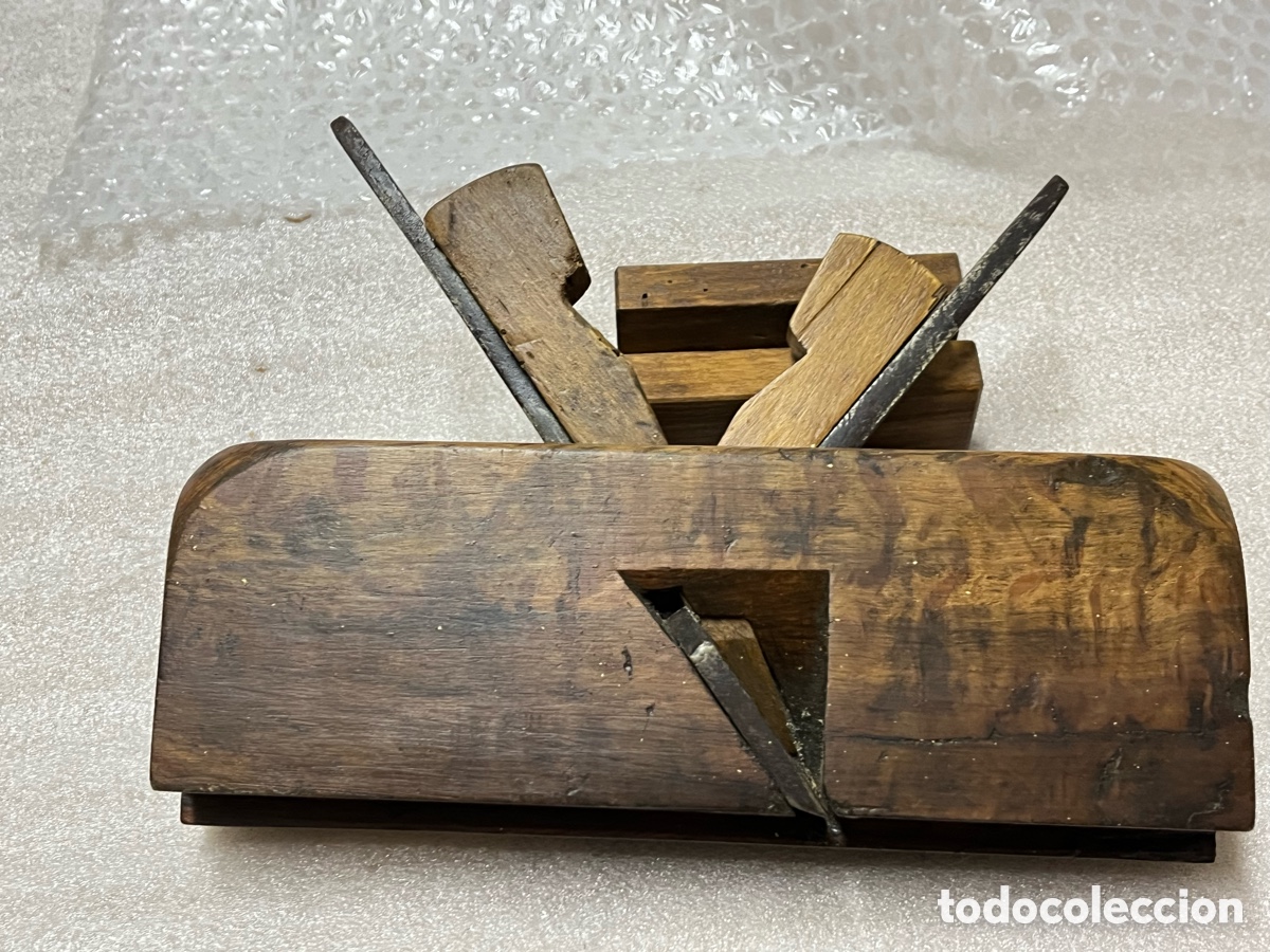 Antig&uuml;edades: Cepillo de carpintero antiguo de molduras doble cuchilla - Foto 5