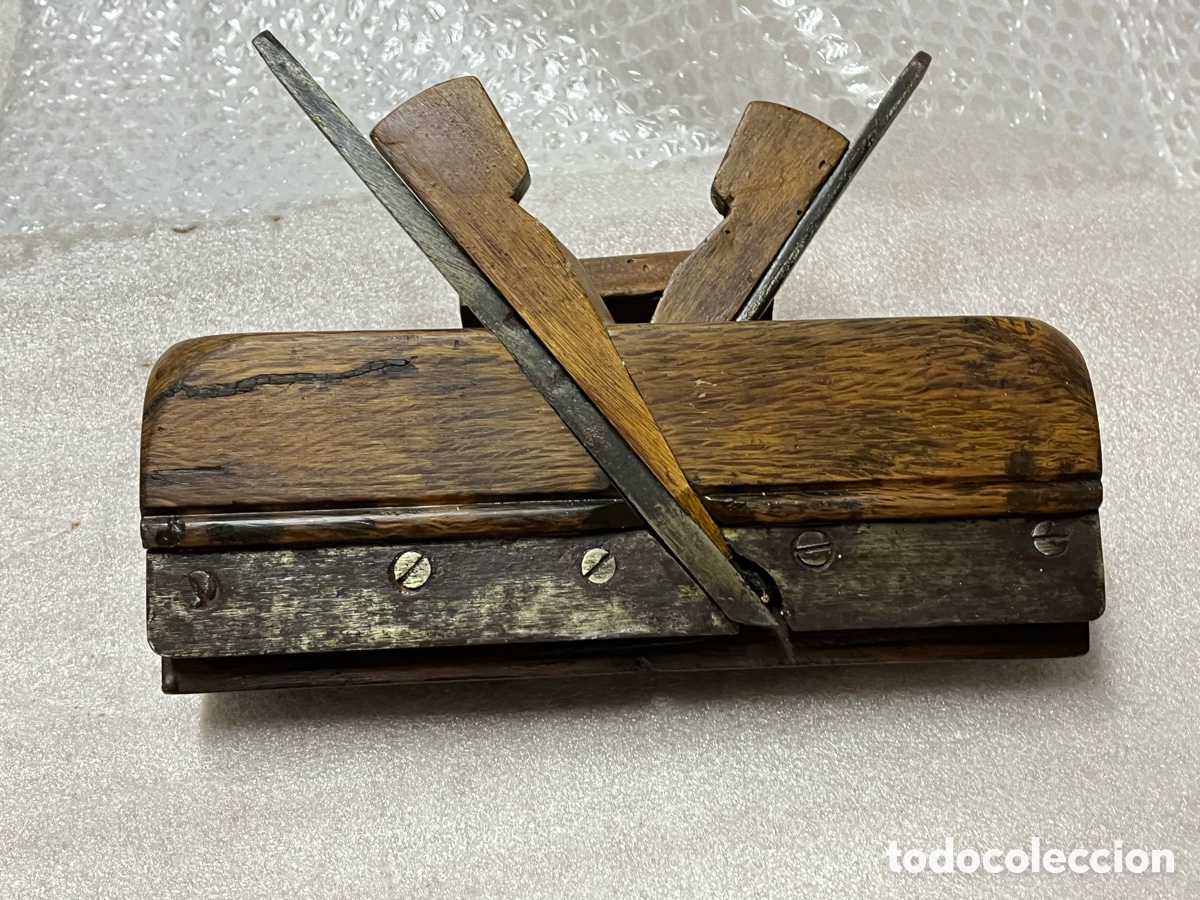 Antig&uuml;edades: Cepillo de carpintero antiguo de molduras doble cuchilla - Foto 8