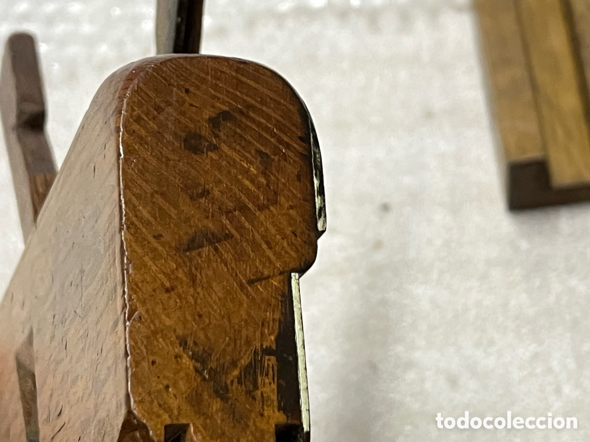 Antig&uuml;edades: Cepillo antiguo de molduras de doble cuchilla - Foto 12