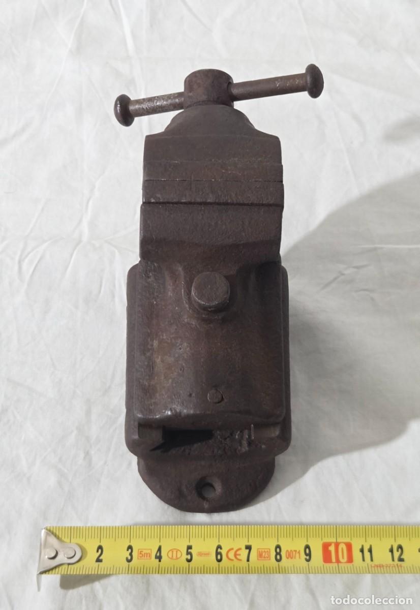 Antig&uuml;edades: Antiguo Gato o Tornillo para mesa en hierro - Foto 11