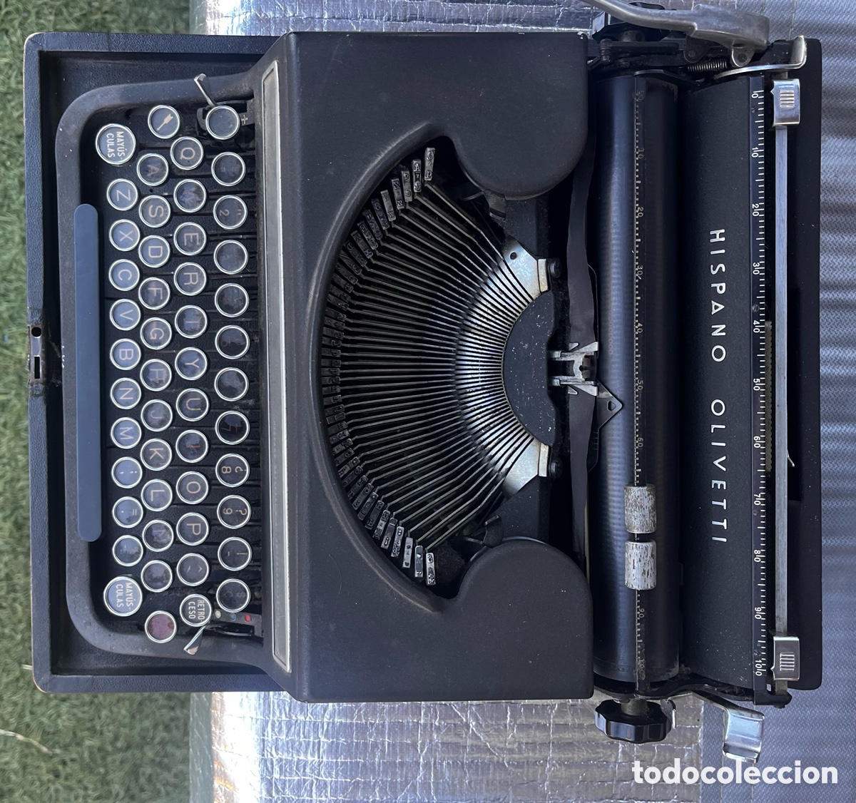Antiquit&auml;ten: M&aacute;quina de escribir antigua Hispano Olivetti Studio 46