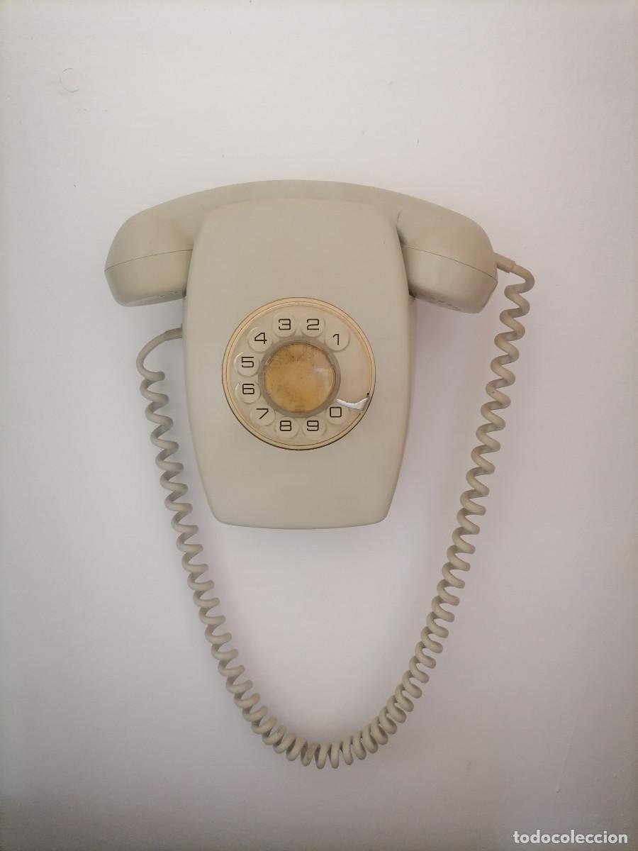 Tel&eacute;fonos: Tel&eacute;fono fijo de pared antiguo Heraldo