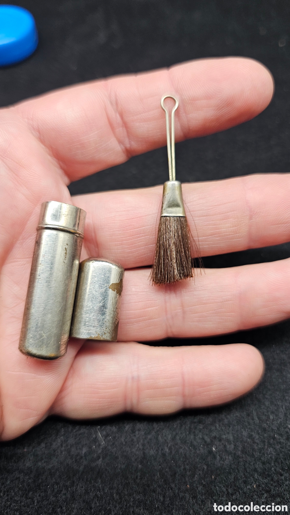 Antig&uuml;edades: Antiguo nini cepillo para m&aacute;quinas de coser