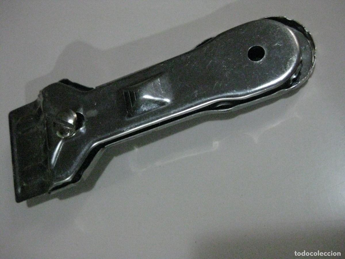 Antig&uuml;edades: RASQUETA O RASCADOR PARA VITROCERAMICA O VIDRIO