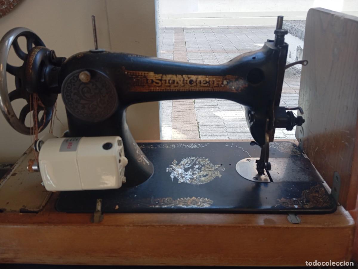 Antiques: M&aacute;quina de coser antigua Singer (1915)