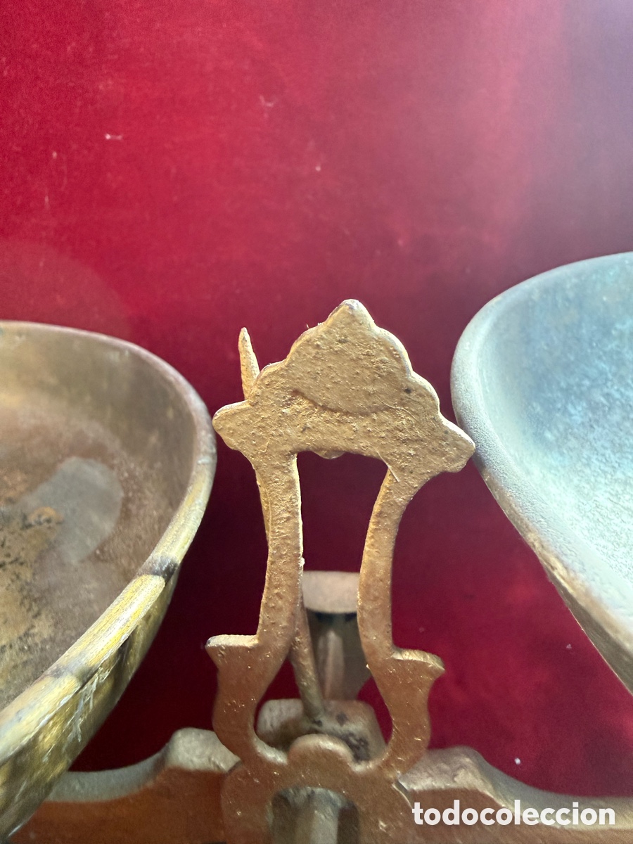 Antig&uuml;edades: Lote de dos antiguas basculas de 2 y de 5 kg! - Foto 9
