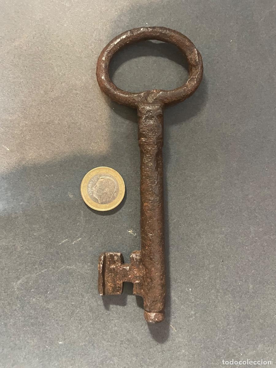 Antiguidades: ANTIGUA LLAVE DE FORJA -S.XVIII - 14,5X5,5 CM. ESTADO EL QUE SE VE EN LAS IMAGENES
