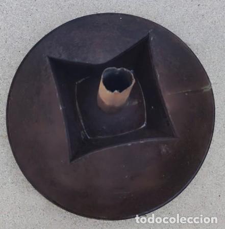 Antig&uuml;edades: Embudo de barril, de hierro antiguo - Foto 3