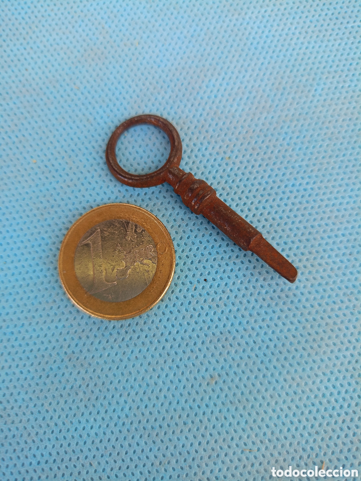 Antig&uuml;edades: ANTIGUA LLAVE TRIANGULAR DE HIERRO FORJADO - Foto 2