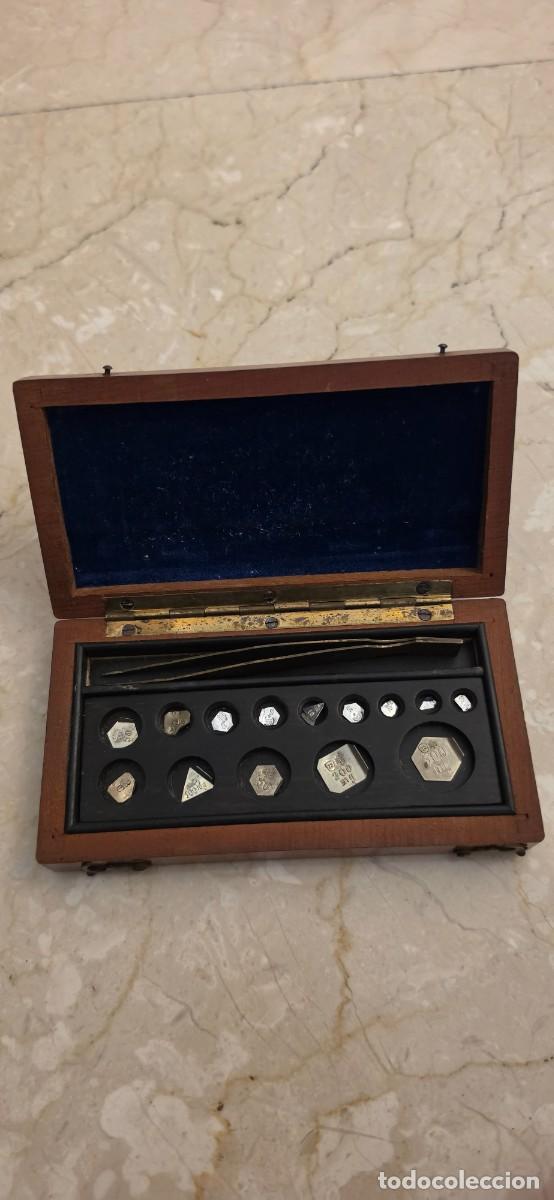 Antig&uuml;edades: Precioso conjunto de pesas de precisi&oacute;n lujo