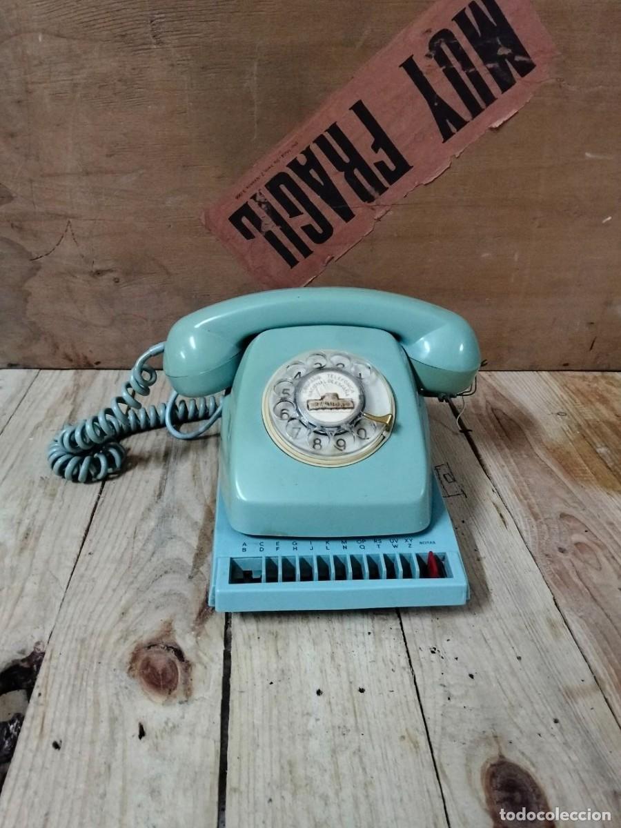 Phones: Muy decorativo Tel&eacute;fono Azul Celeste + List&iacute;n Autom&aacute;tico Mec&aacute;nico Phonodex 60 a Juego - A&ntilde;os 70