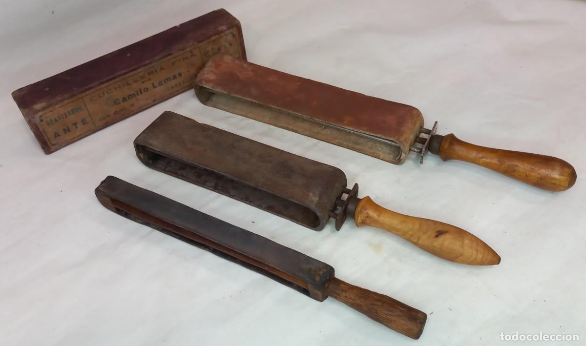 Antiquit&auml;ten: ANTIGUO CONJUNTO DE 3 SUAVIZADOR , ASENTADOR O AFILADOR PARA NAVAJAS DE AFEITAR
