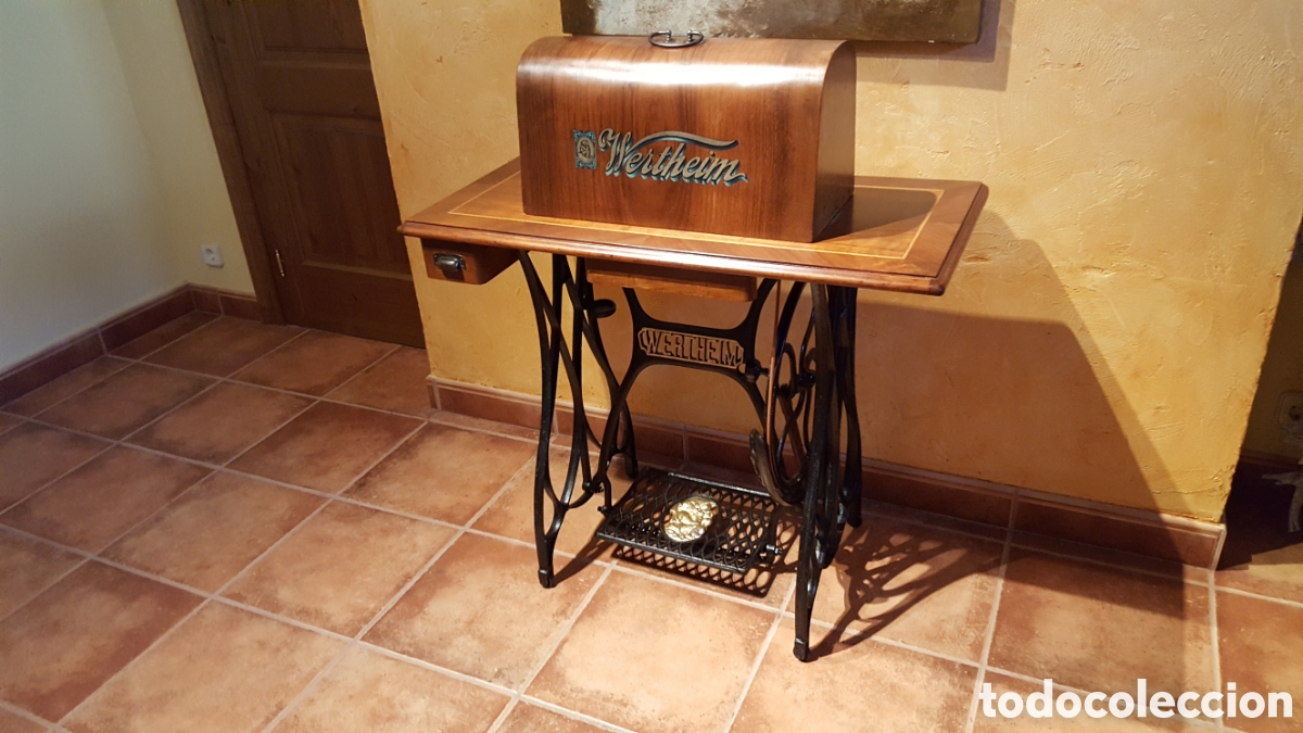 Antig&uuml;edades: Maquina coser antigua - Foto 2