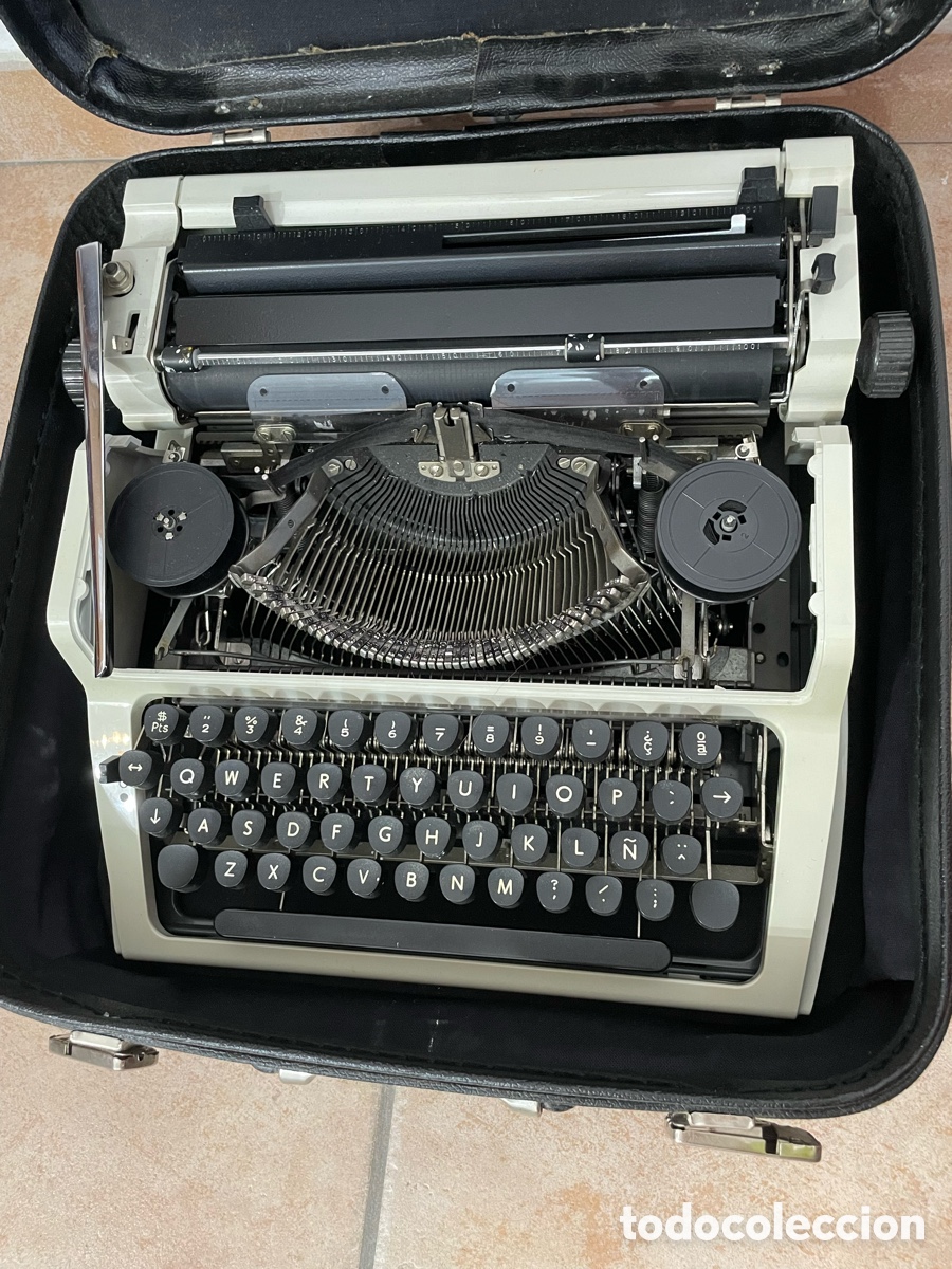 Antig&uuml;edades: M&aacute;quina de escribir Robotron - Foto 1