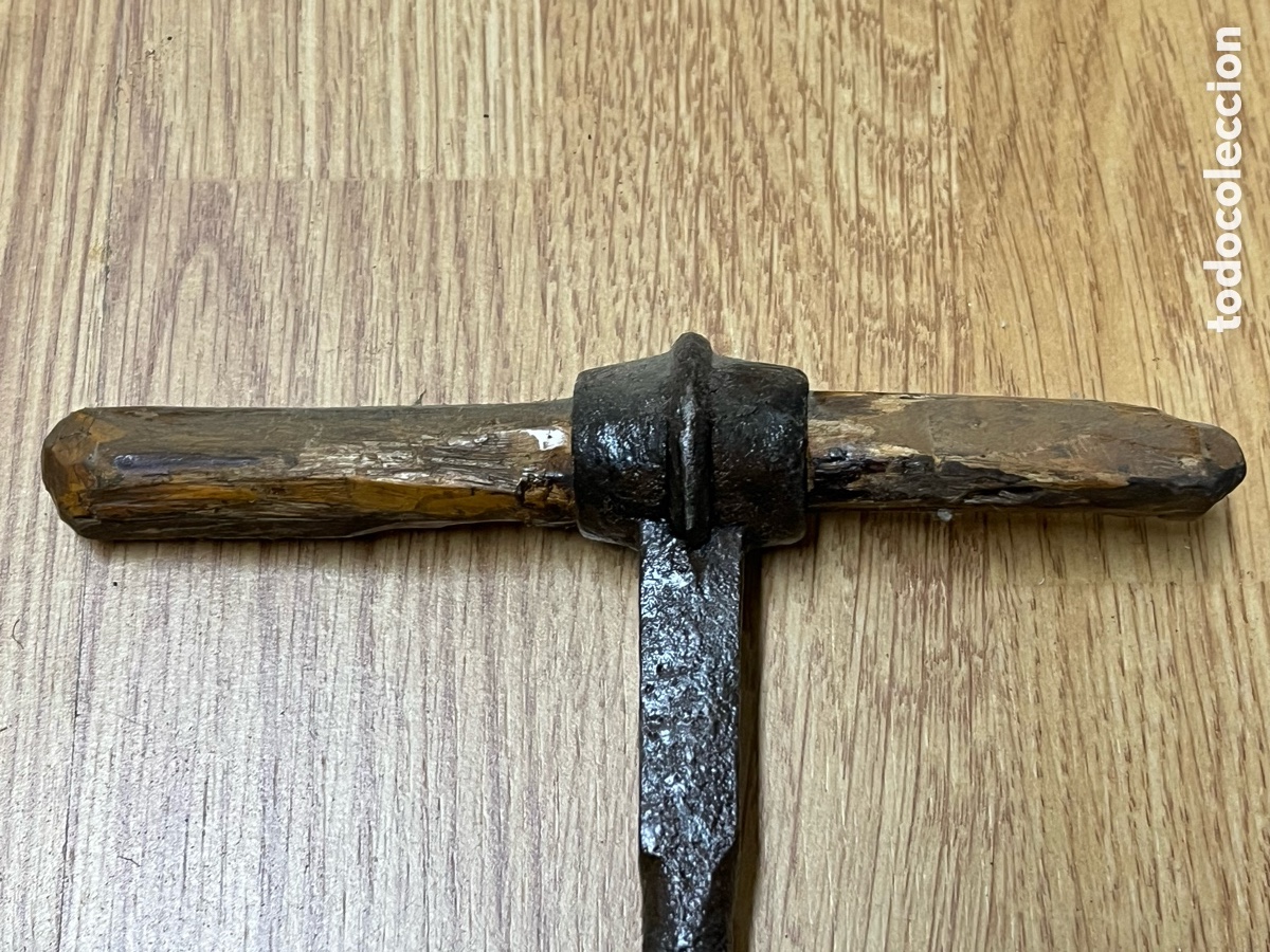 Antig&uuml;edades: Lote de 2 barrenas antiguas con mango de madera - Foto 17