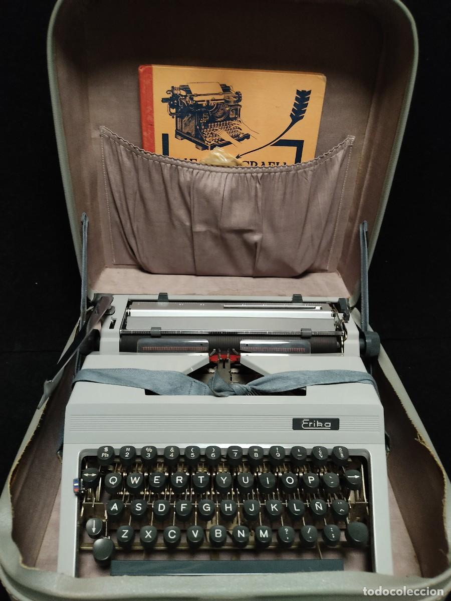 Antig&uuml;edades: MAQUINA DE ESCRIBIR ERIKA CON MALETA + METODO
