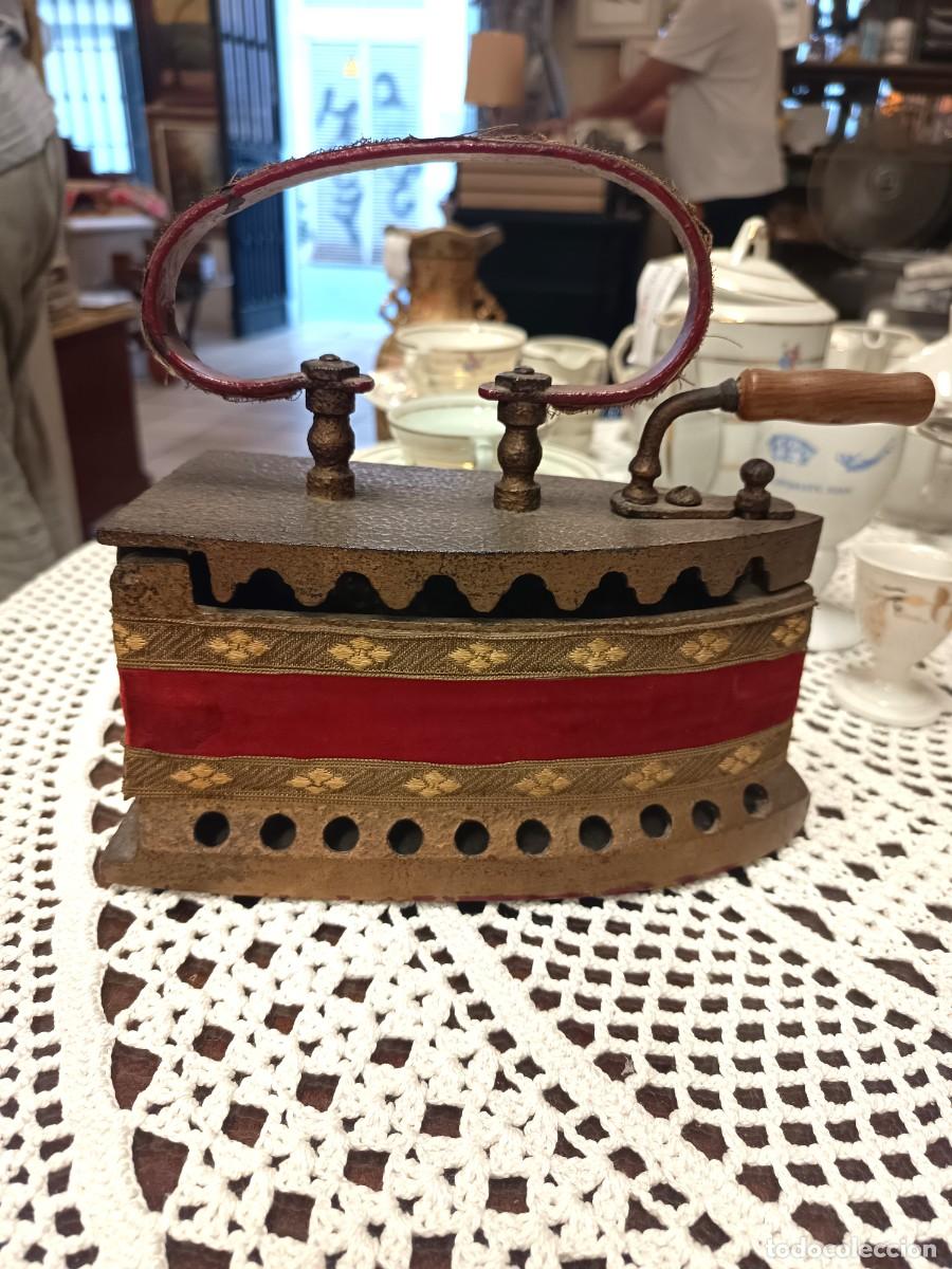 Antig&uuml;edades: Plancha antigua decorativa - Foto 1