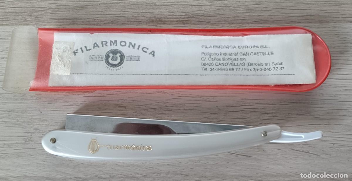 Antig&uuml;edades: Navaja de Afeitar Marca FILARM&Oacute;NICA, funda de pl&aacute;stico e instrucciones