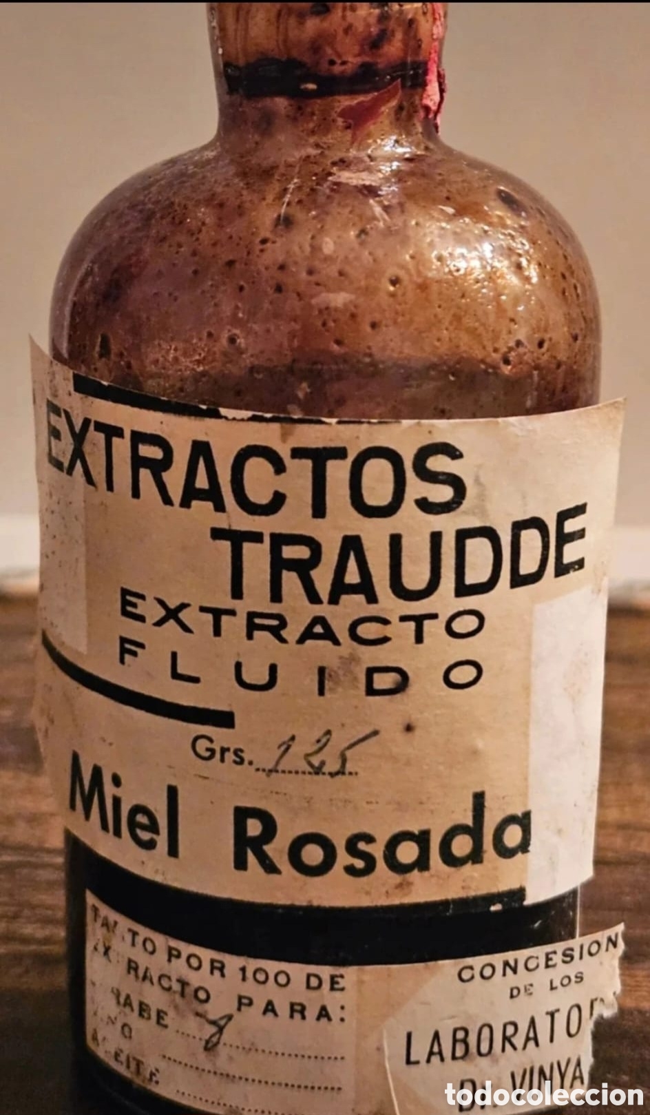 Antig&uuml;edades: Lote 6 Antiguos Frascos de Farmacia y Boticario (c. 1910-1930) &ndash; Etiquetas Originales y Tapones