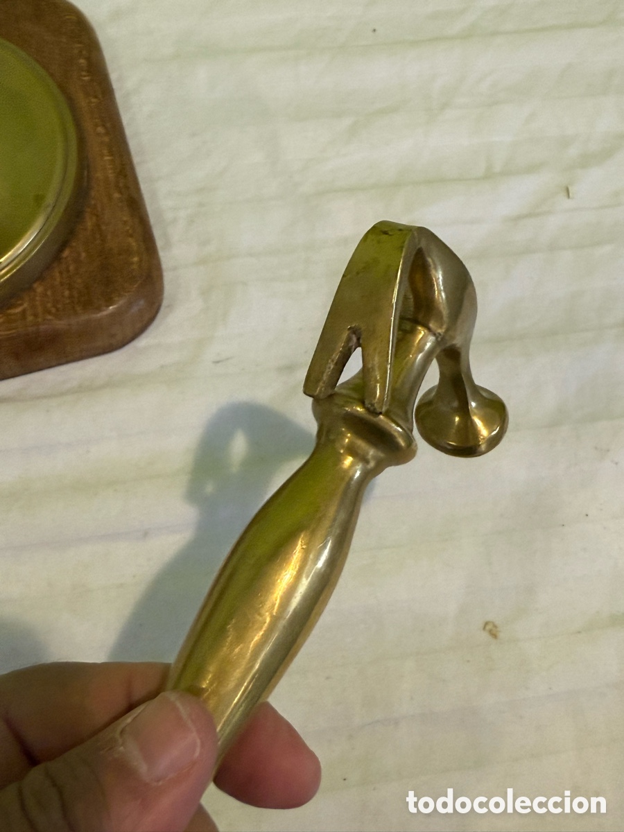 Antig&uuml;edades: ANTIGUO YUNQUE DE JOYERO EN BRONCE CON MARTILLO Y BASE DE MADERA &ndash; PIEZA SINGULAR - Foto 6