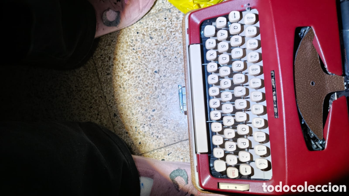 Antig&uuml;edades: M&aacute;quina de escribir maritsa - Foto 3