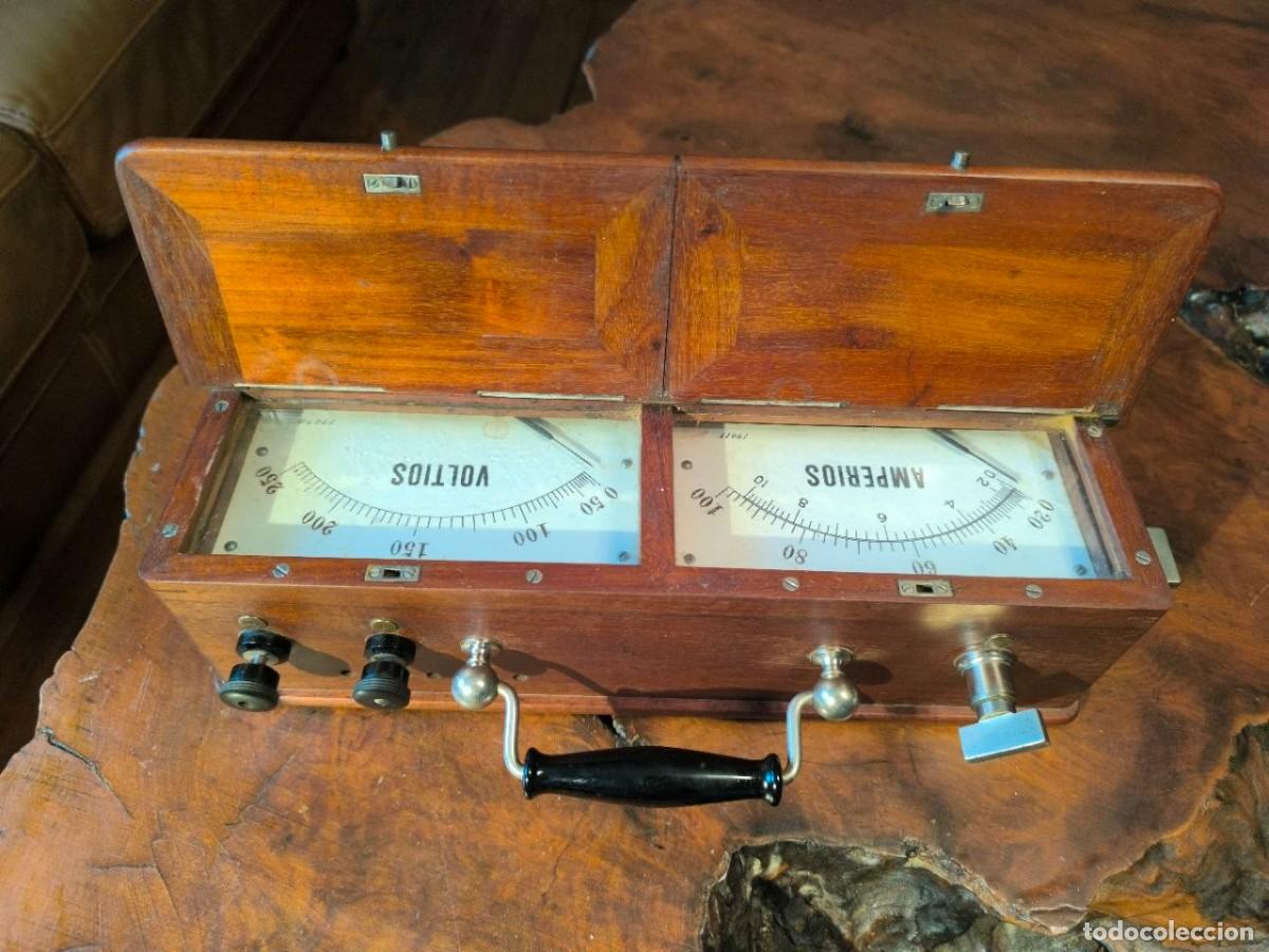 Antig&uuml;edades: VOLTIMETRO AMPERIMETRO EN ESTUCHE DE MADERA DE CAOBA, MUY BUEN ESTADO DE MUSEO