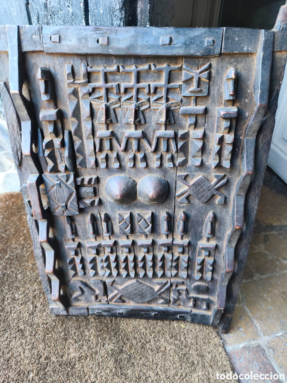 Antig&uuml;edades: Antigua puerta de Dongo - Foto 1