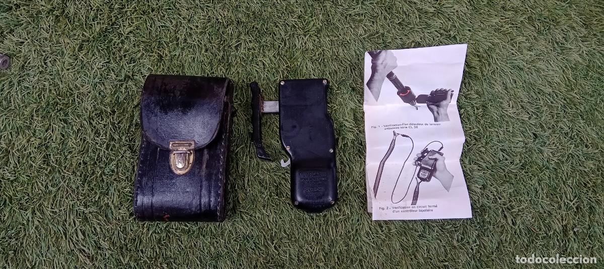 Antig&uuml;edades: Verificador de Tensi&oacute;n CATU Par&iacute;s CL-1-04 con su caja y instrucciones original