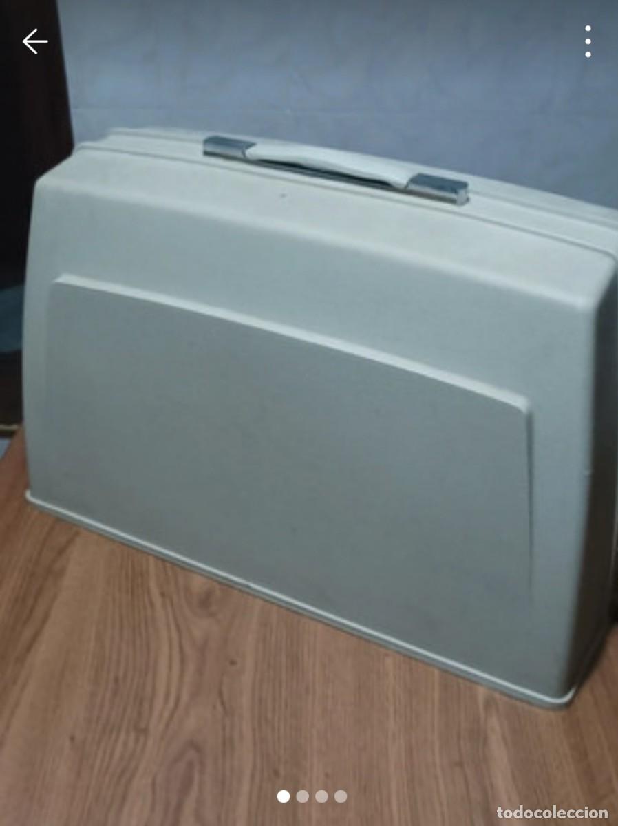 Antiguidades: Carcasa r&iacute;gida para m&aacute;quina de coser 54 cm largo 25 ancho