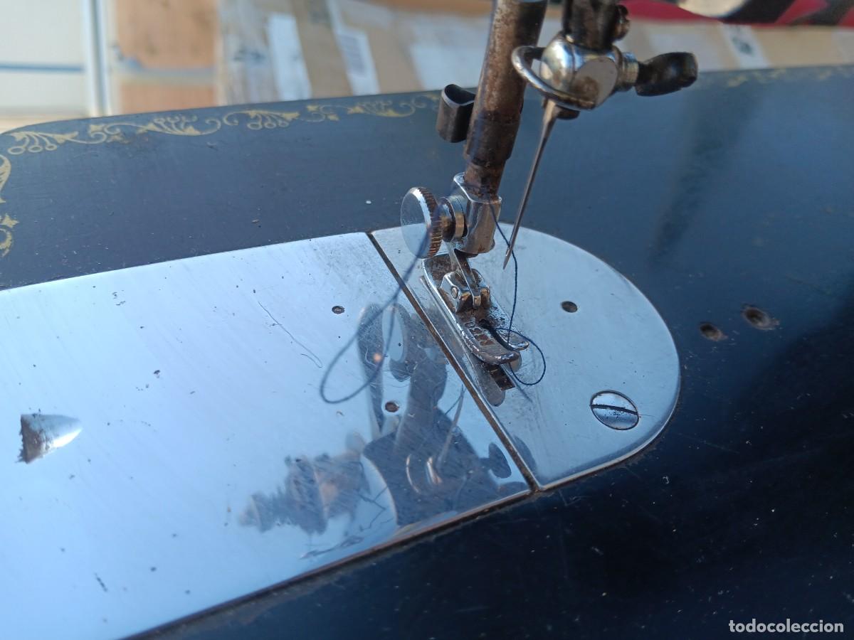 Antig&uuml;edades: Maquina de coser alfa - Foto 5