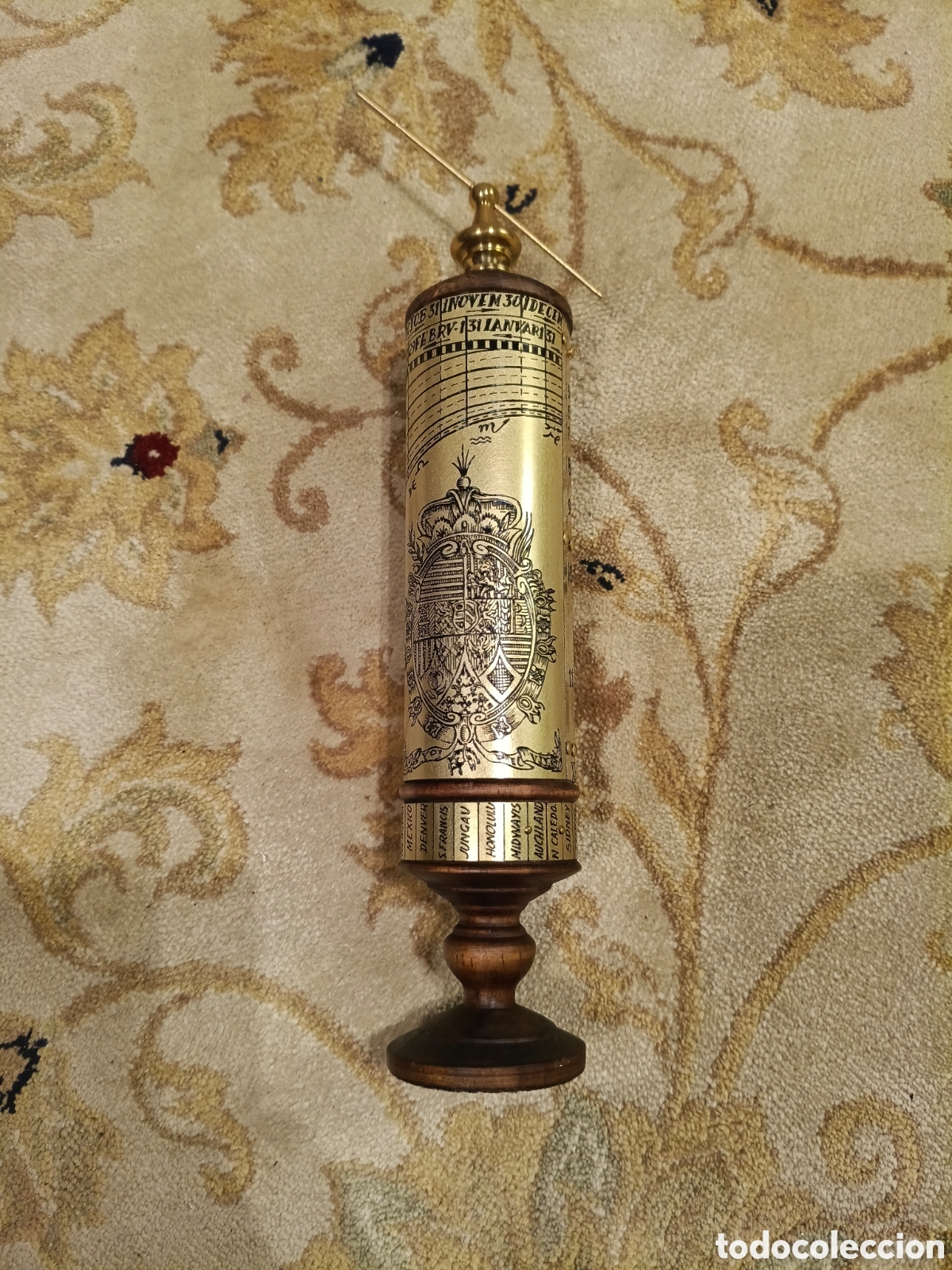 Antig&uuml;edades: Reloj de Sol de Pastor en Lat&oacute;n 25 cm de alto