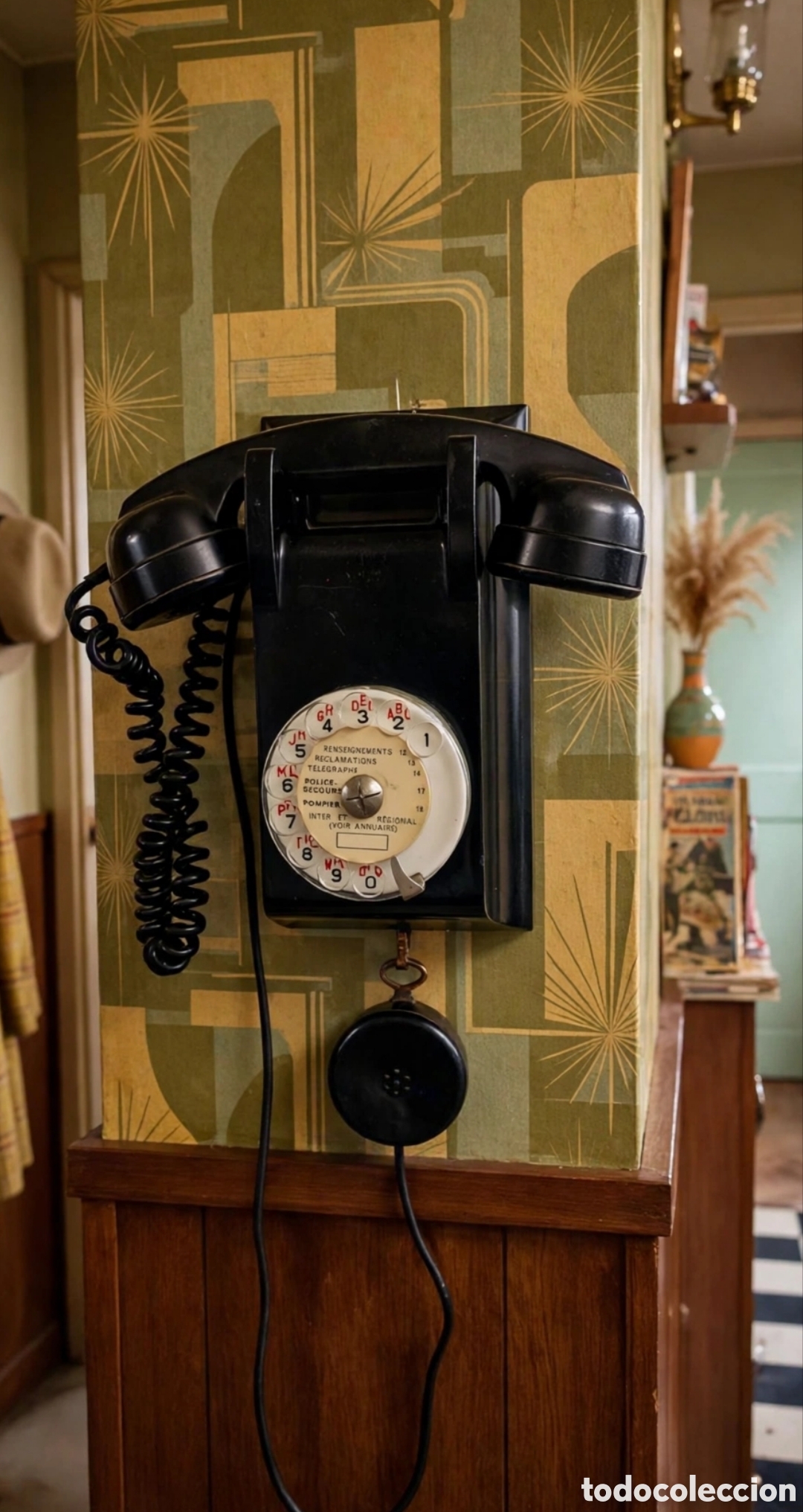 Tel&eacute;fonos: Telefono frances mural baquelita PTT U43