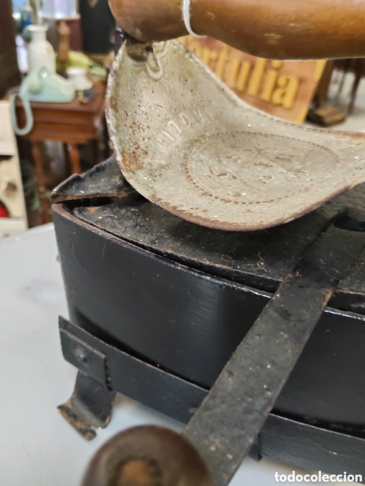 Antig&uuml;edades: Antigua plancha de hierro - Foto 2