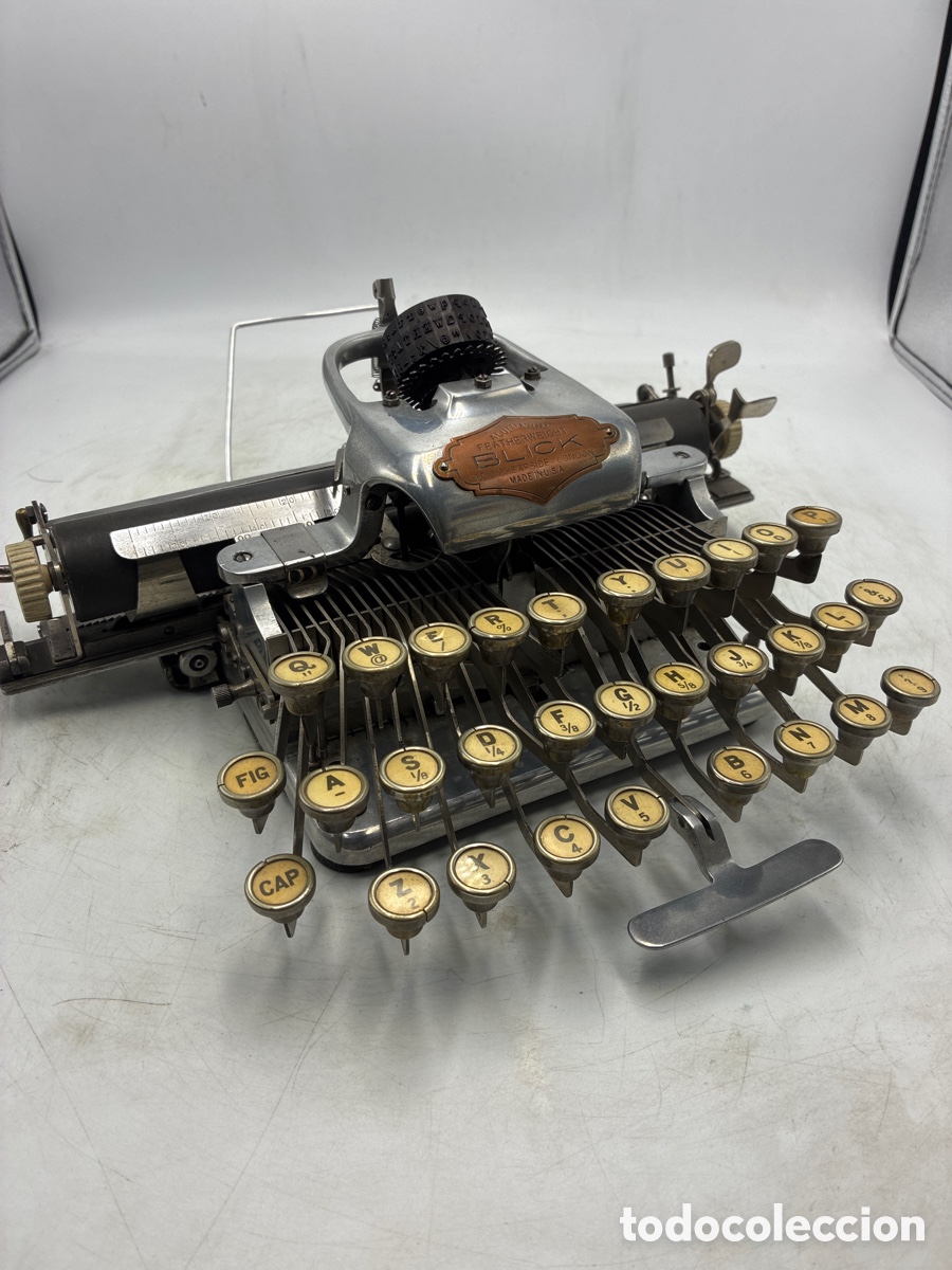 Antig&uuml;edades: M&aacute;quina de escribir Blick de aluminio. - Foto 4